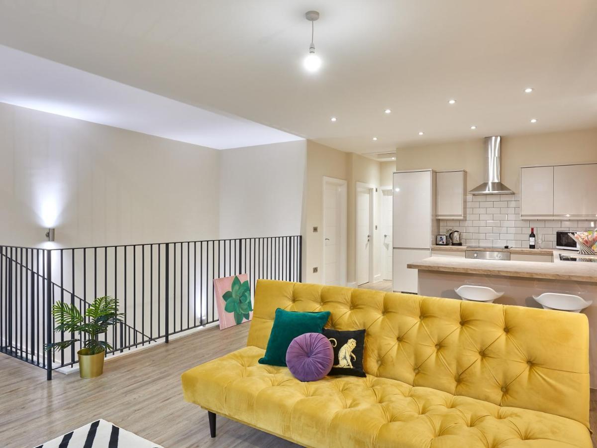 Two Bedroom Apartment By Jlj Apartments & Serviced Accommodation Birmingham - Mantella Lofts Exterior foto